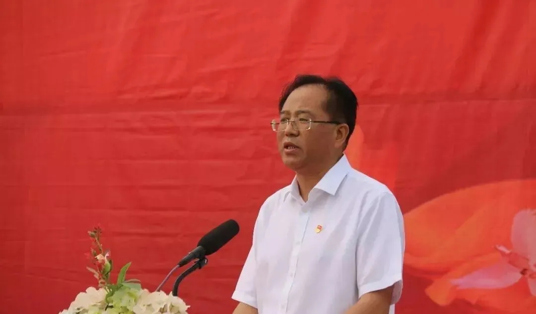 尉氏县委书记梁东雁解读尉氏如何创建民营经济“两个健康”示范县