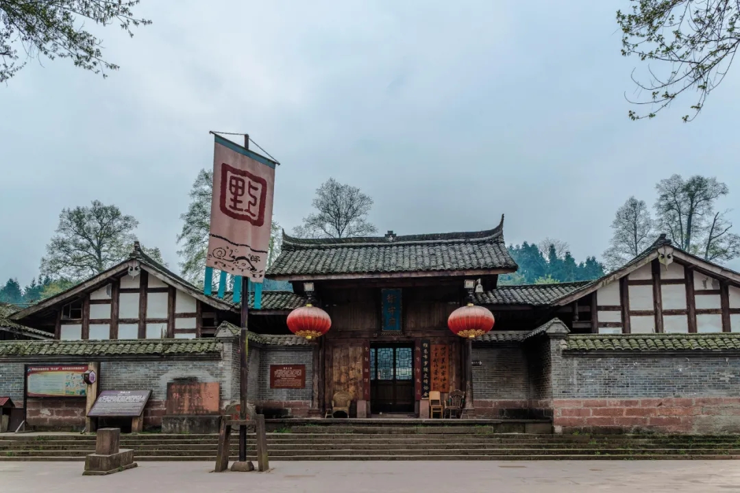 农业农村部部长唐仁健：村庄建成什么样？依靠谁来建？资金怎么来？