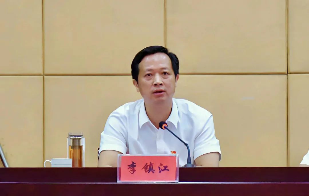 湖南湘阴县委书记李镇江震撼“四问”，发人深省！